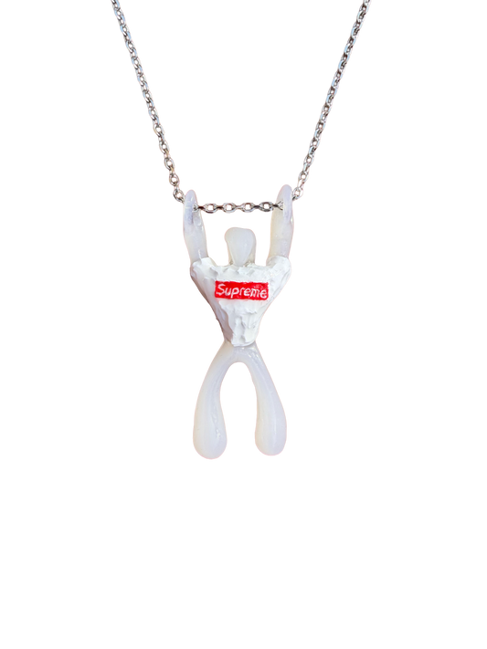 SUPREME TEE